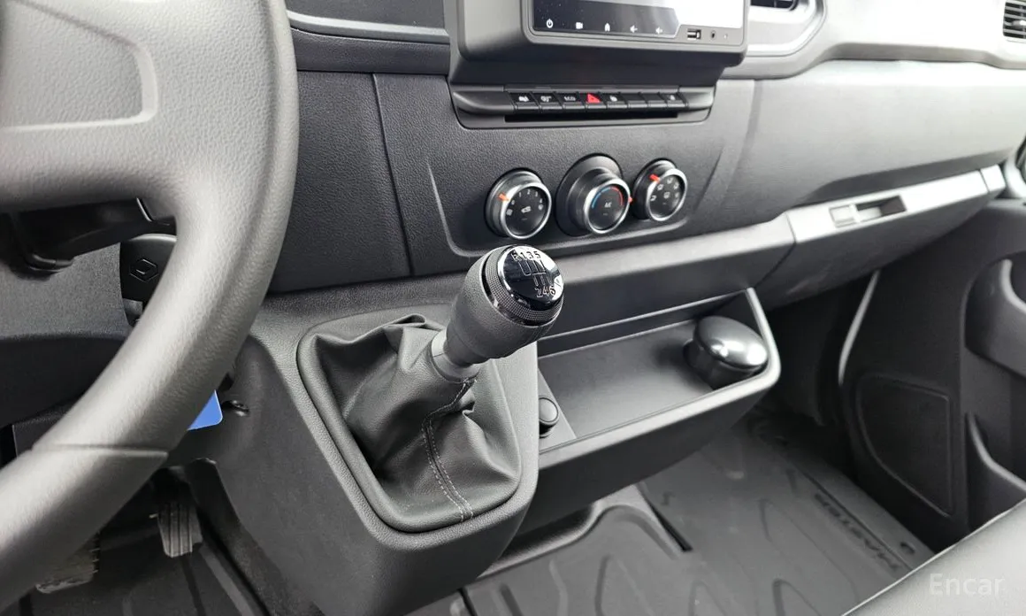 Фото 9 - Renault Master