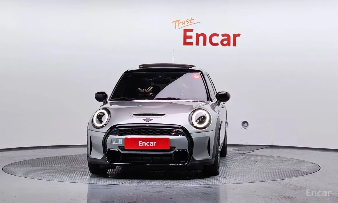 Фото 3 - Mini Cooper