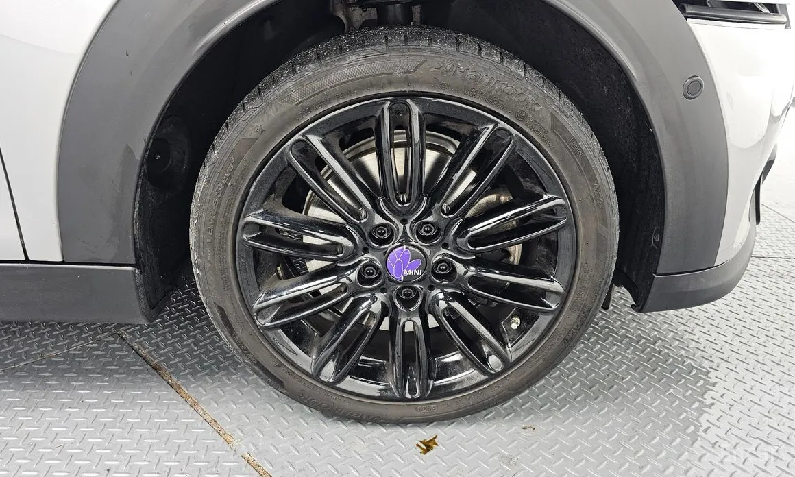 Фото 5 - Mini Cooper