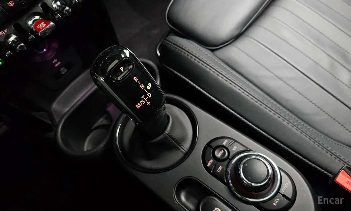 Фото 9 - Mini Cooper