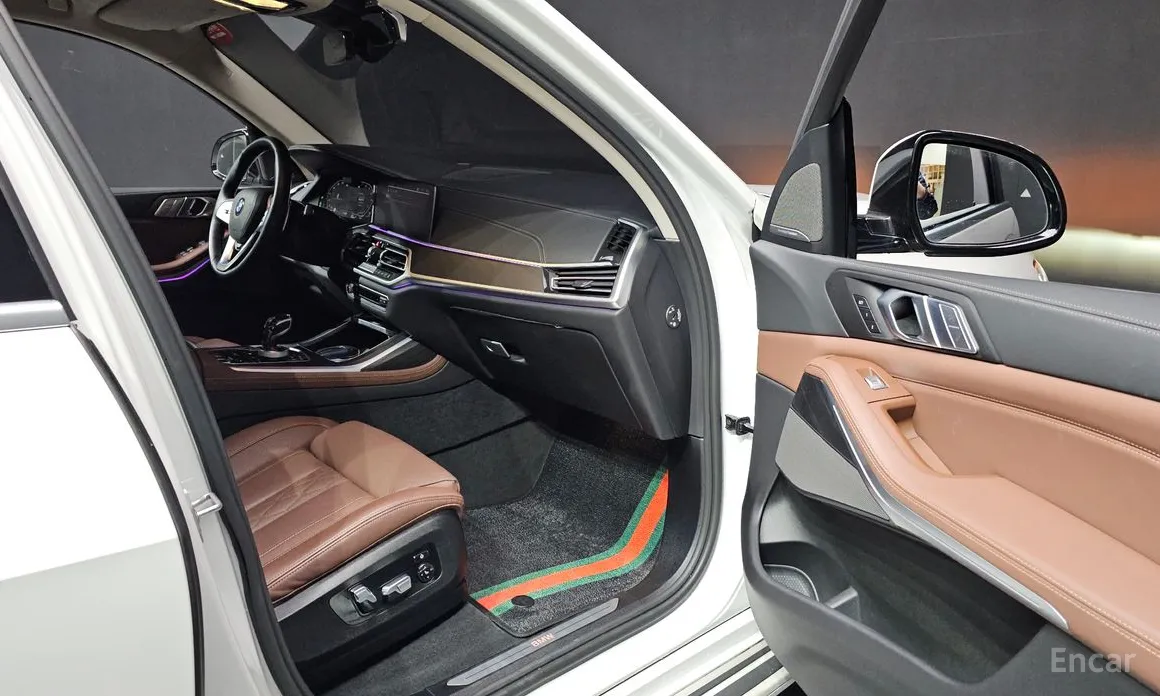 Фото 11 - BMW X7