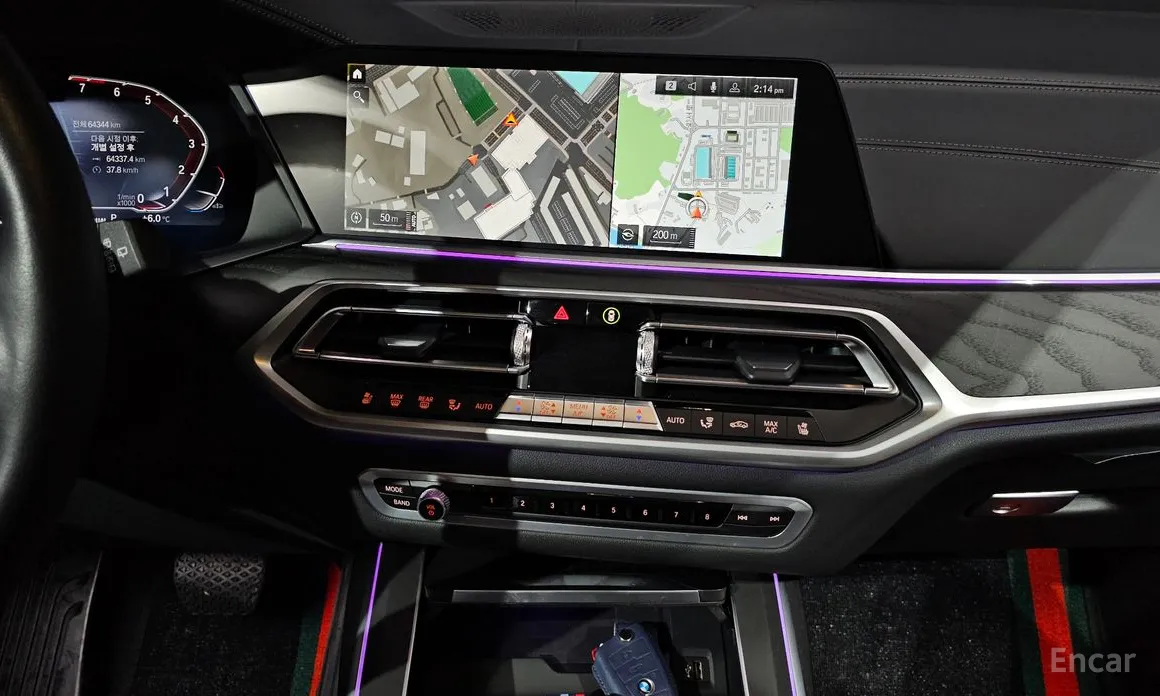 Фото 14 - BMW X7