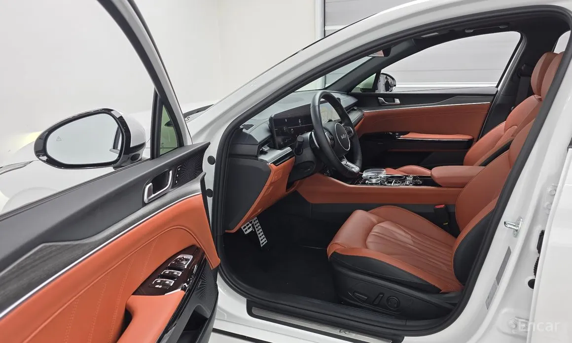 Фото 11 - Kia K5