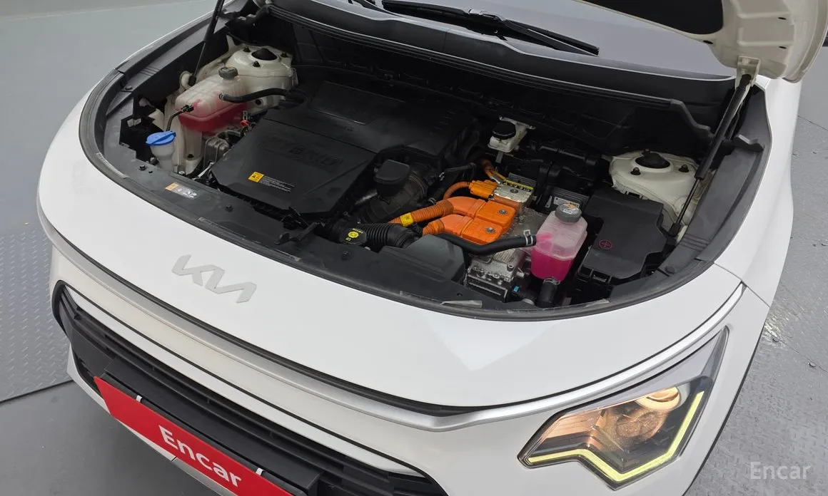 Фото 6 - Kia Niro