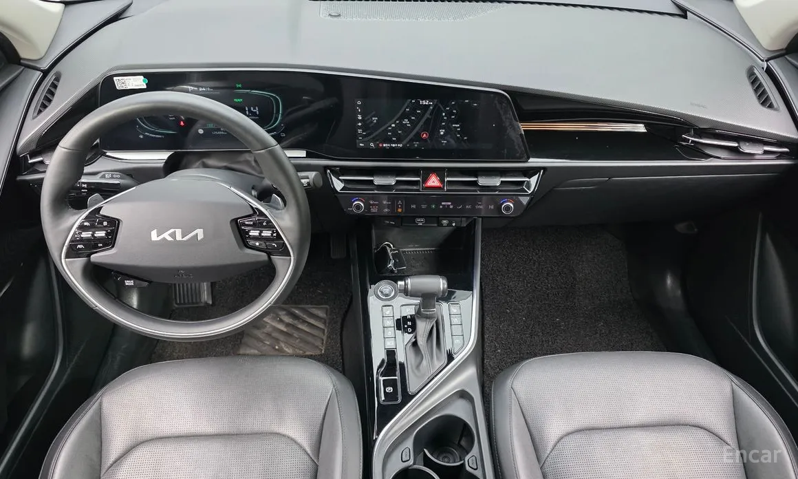 Фото 7 - Kia Niro