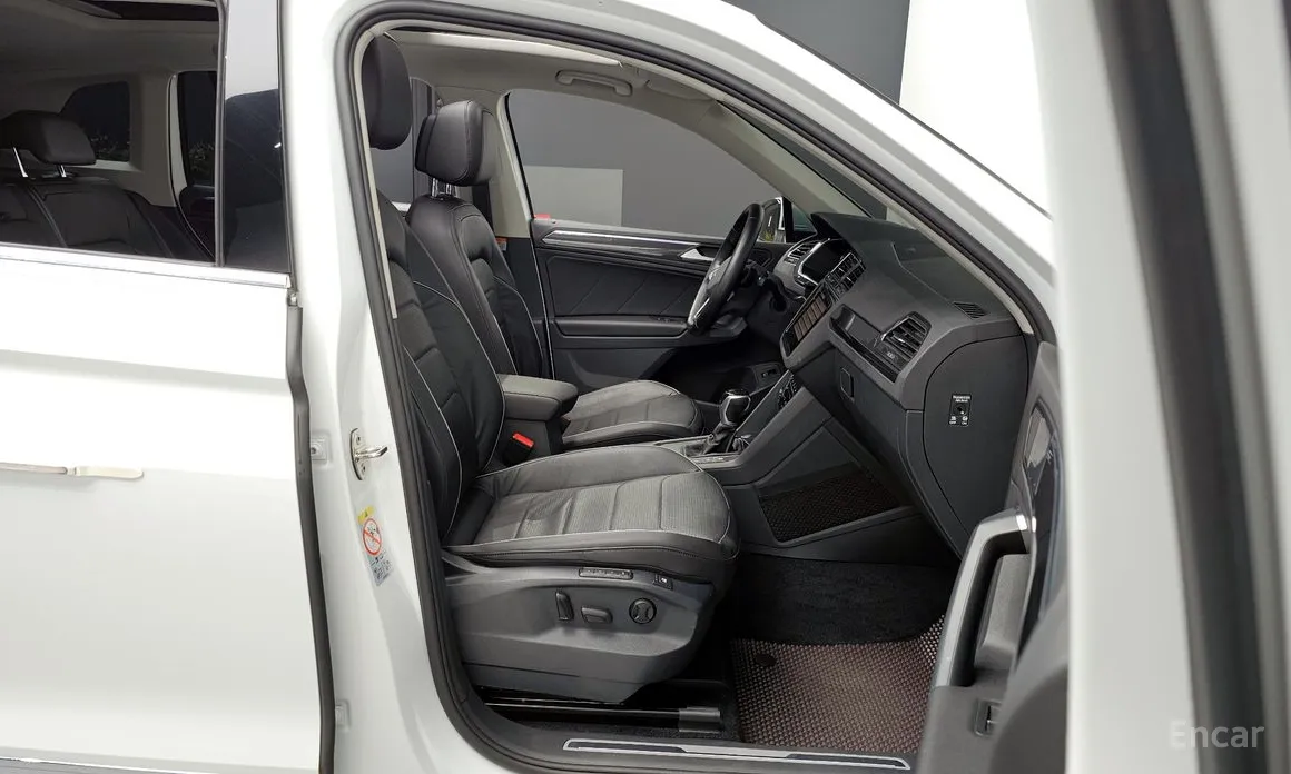 Фото 11 - Volkswagen Tiguan