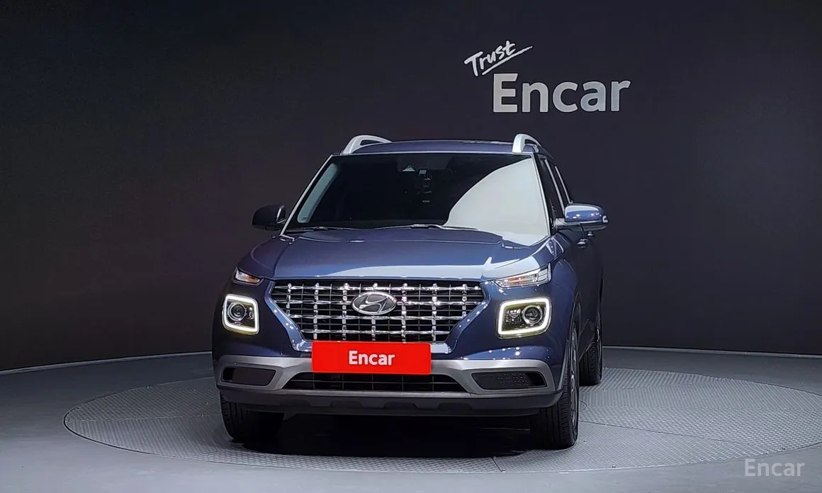 Фото 3 - Hyundai Venue