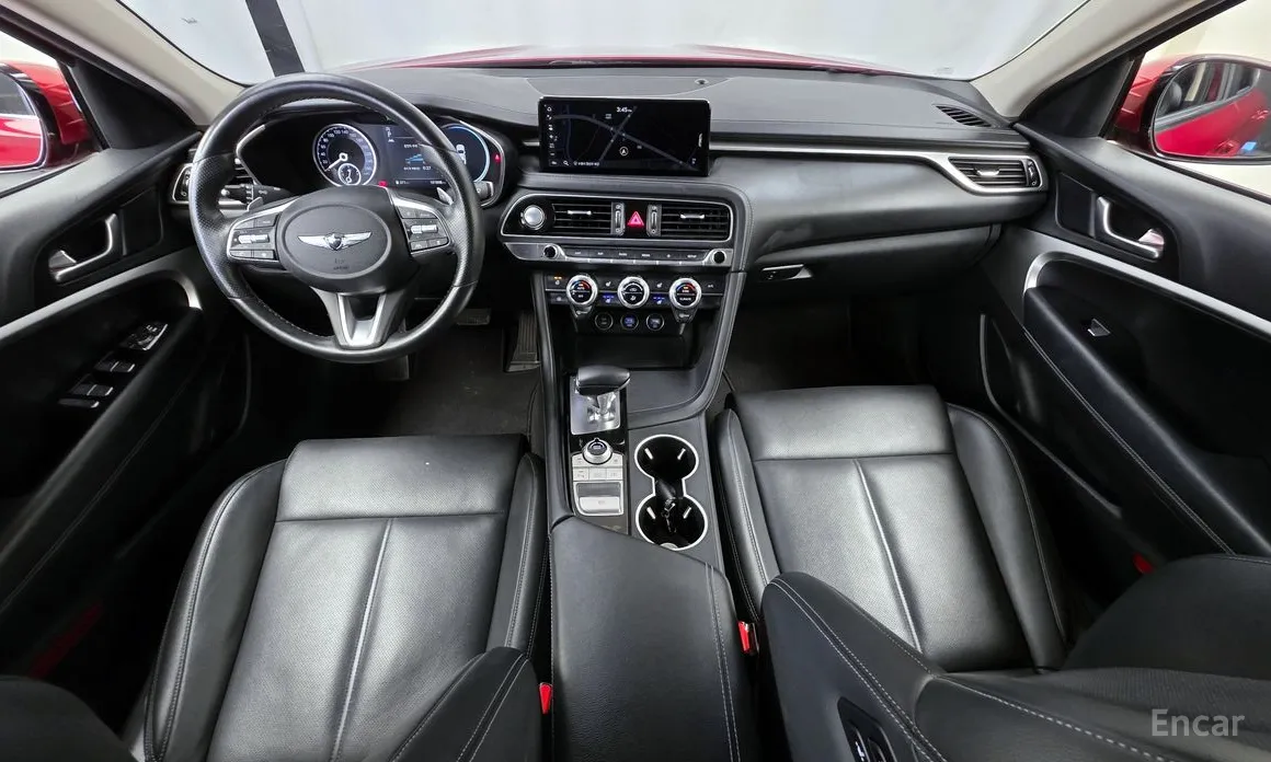 Фото 7 - Genesis G70