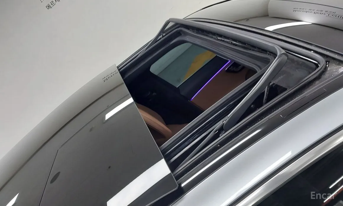 Фото 12 - Mercedes-Benz E-Class