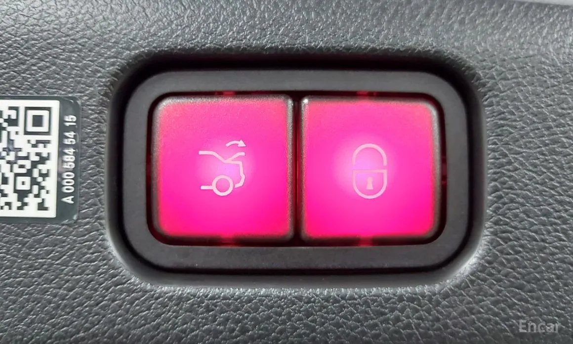 Фото 18 - Mercedes-Benz E-Class