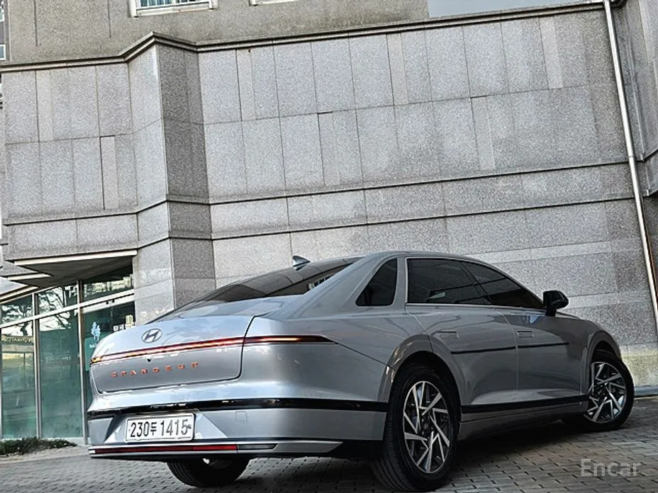 Фото 11 - Hyundai Grandeur