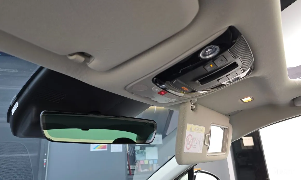 Фото 16 - Kia K5