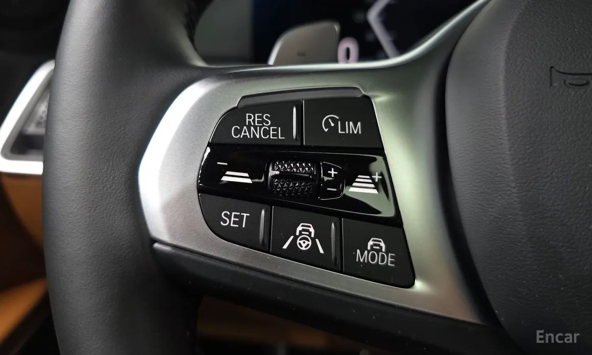 Photo 19 - BMW 3 Series