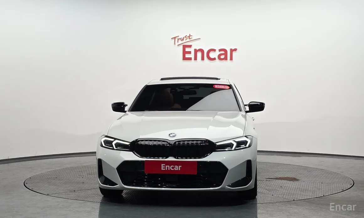 Photo 3 - BMW 3 Series