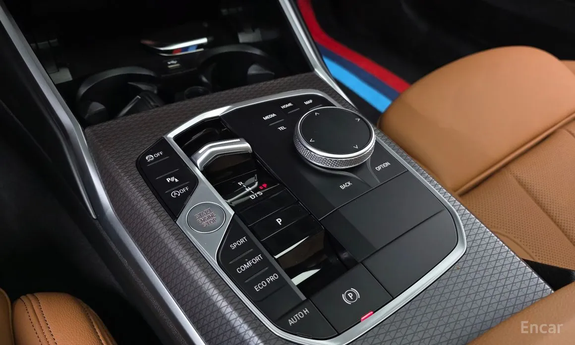 Photo 9 - BMW 3 Series