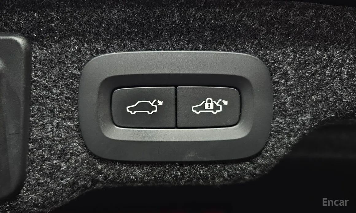 Фото 20 - Volvo S90