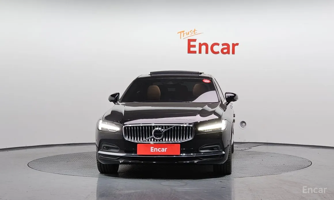 Фото 3 - Volvo S90