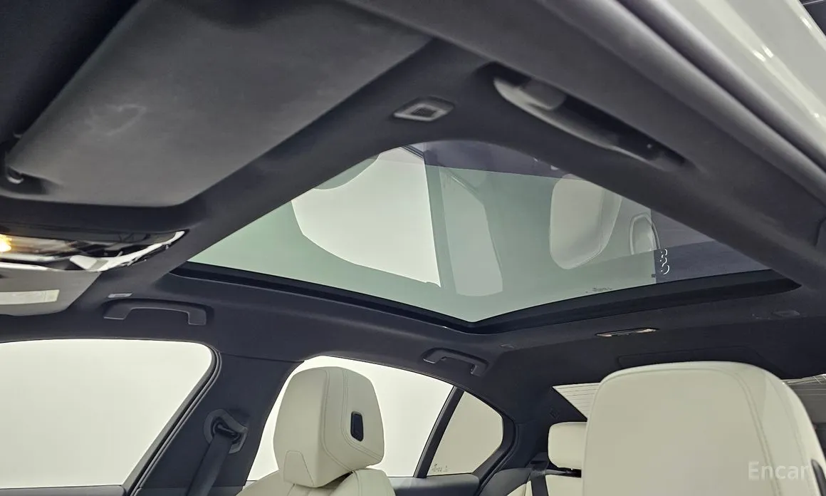 Фото 19 - BMW 5 Series