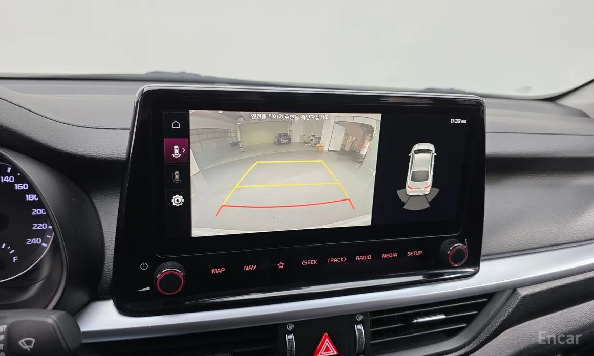 Фото 17 - Kia K3