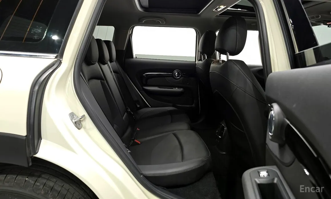 Фото 12 - Mini Clubman