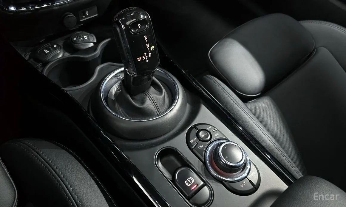 Фото 9 - Mini Clubman