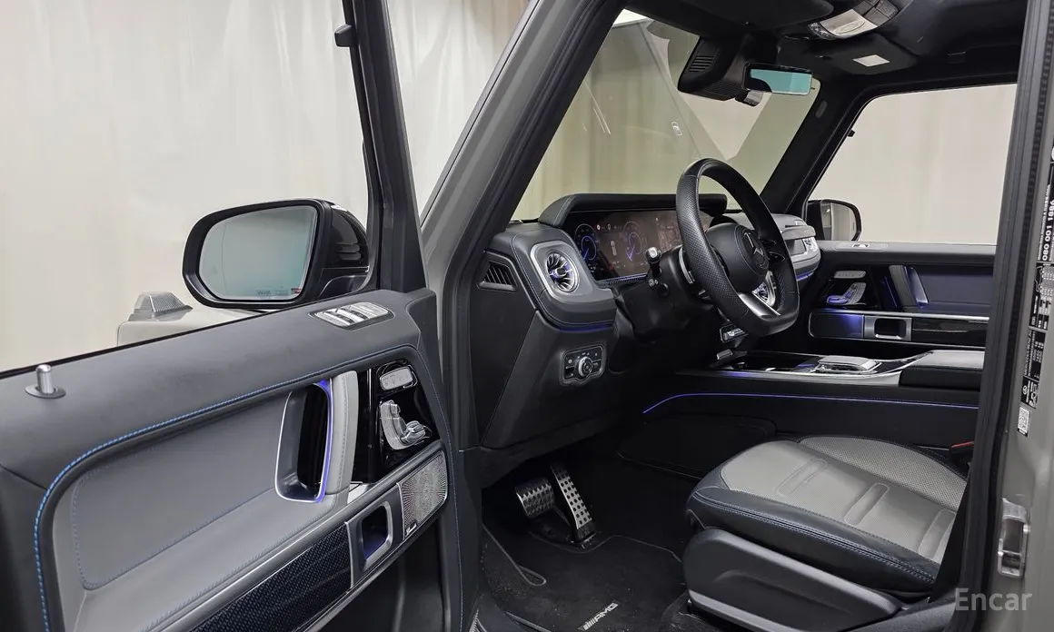 Фото 10 - Mercedes-Benz G-Class