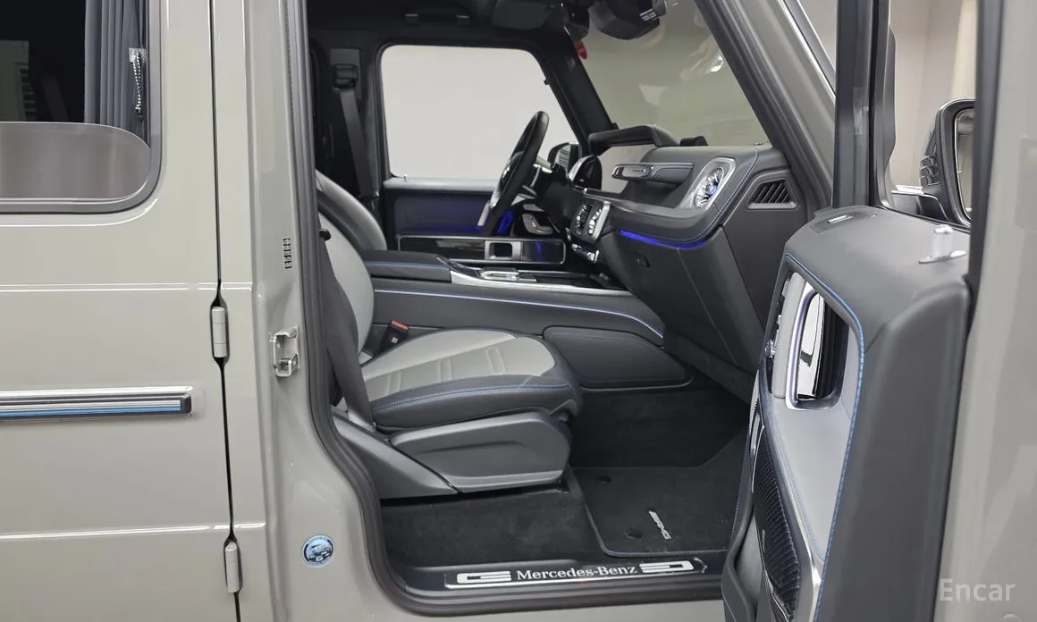 Фото 11 - Mercedes-Benz G-Class