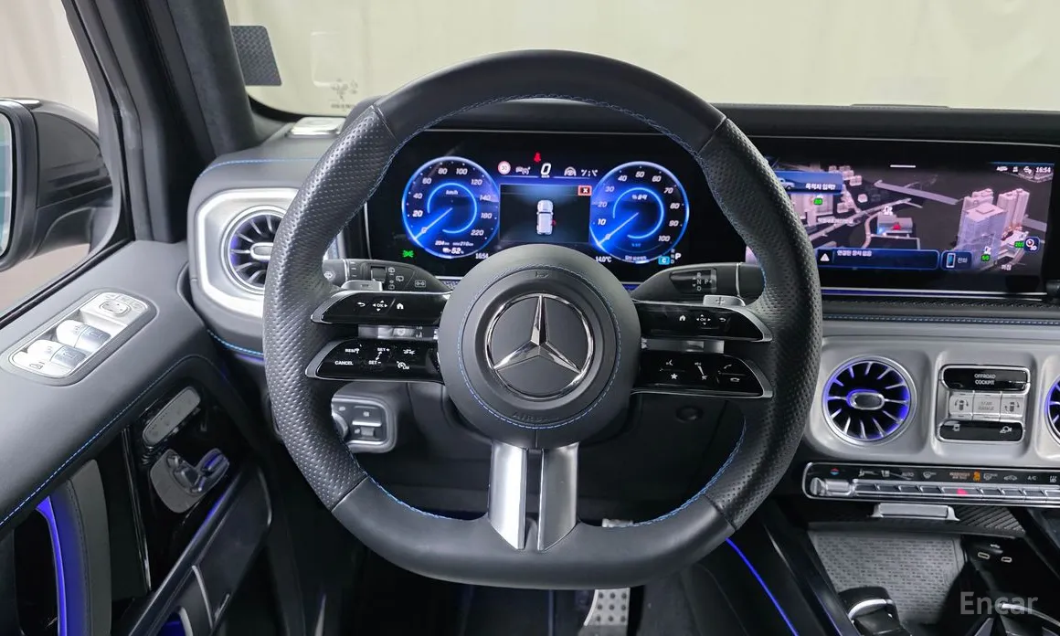 Фото 13 - Mercedes-Benz G-Class