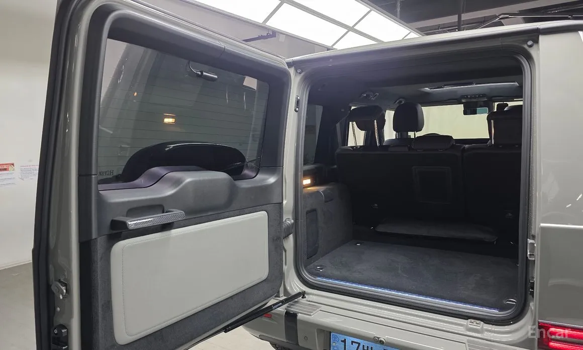 Фото 20 - Mercedes-Benz G-Class