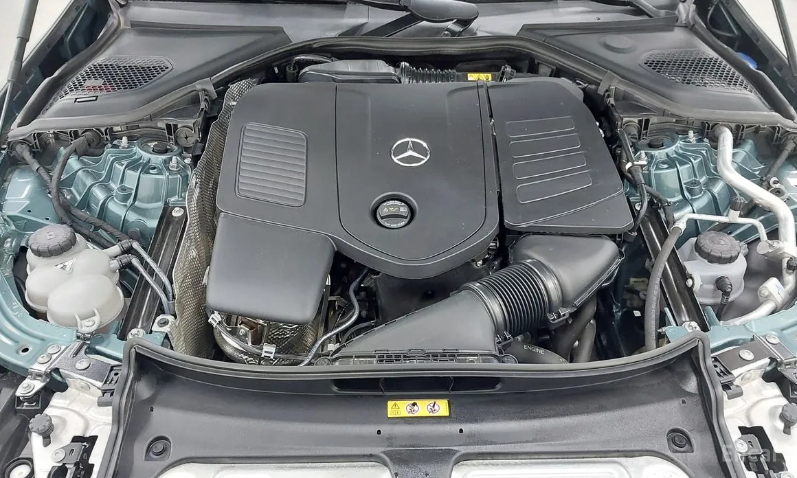 Фото 6 - Mercedes-Benz E-Class