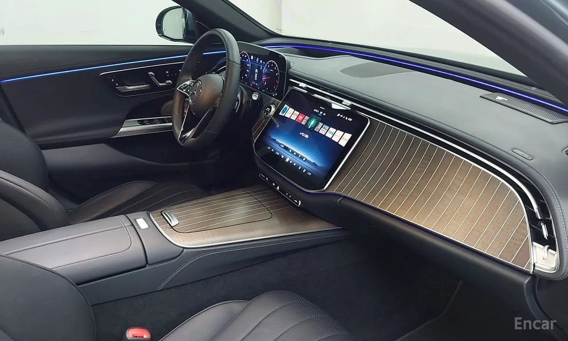 Фото 9 - Mercedes-Benz E-Class