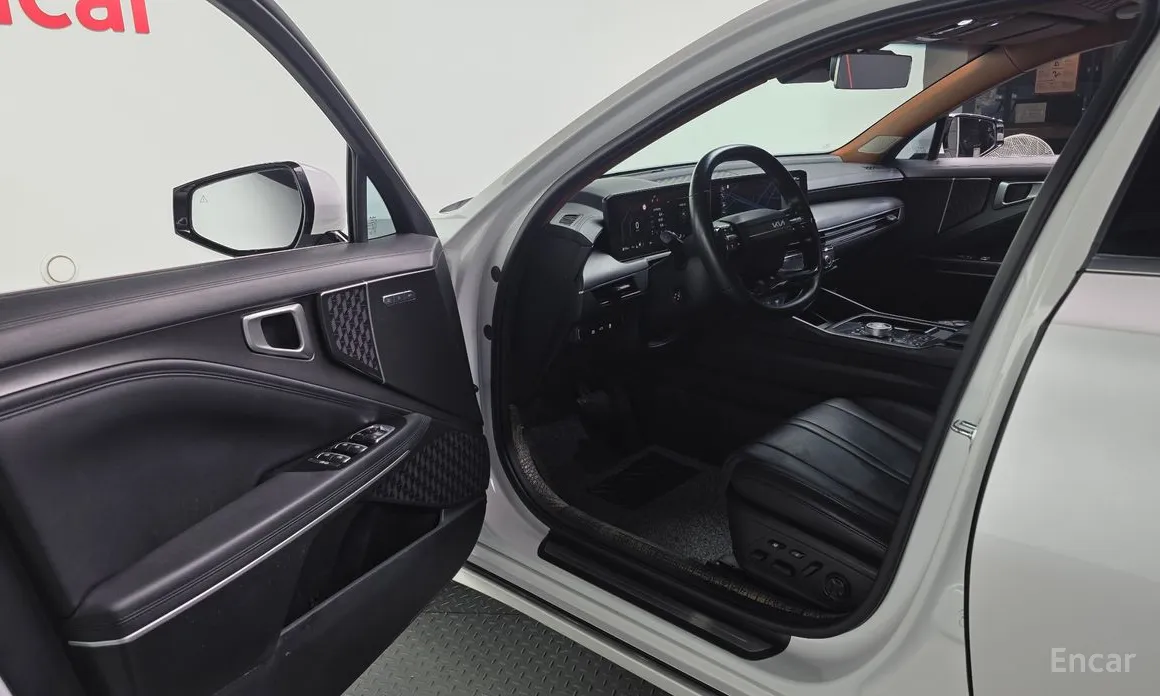 Фото 10 - Kia K8