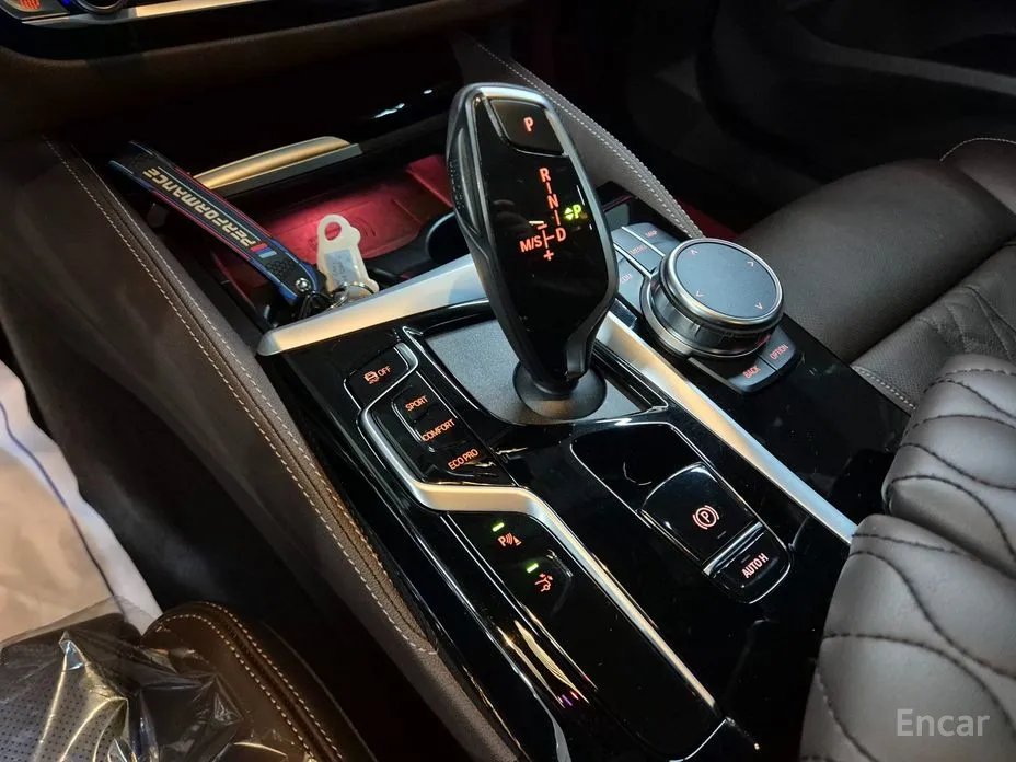 Фото 13 - BMW Gran Turismo