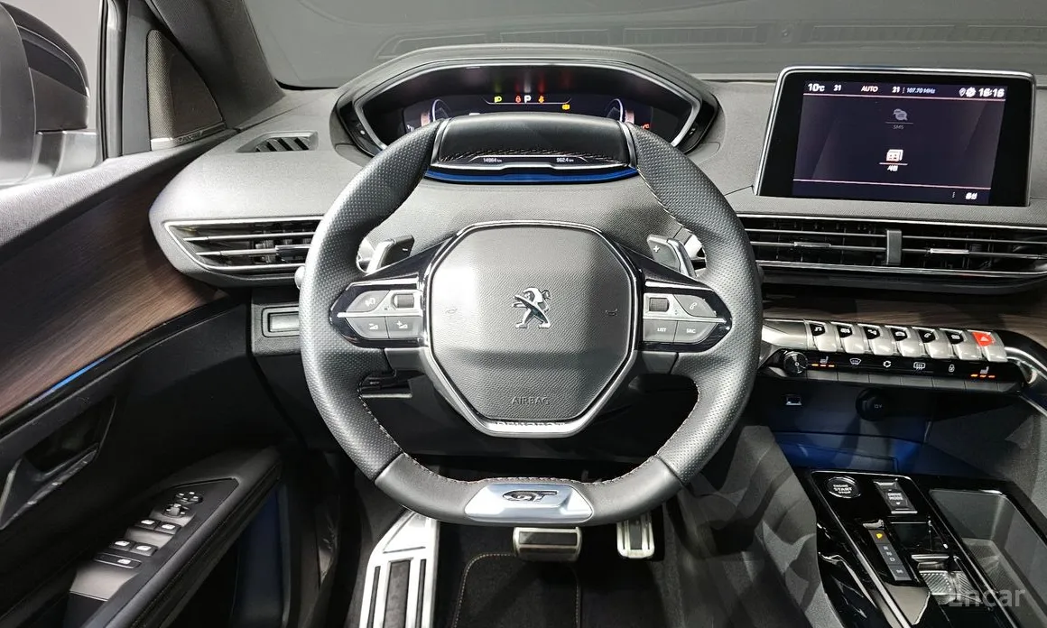 Фото 13 - Peugeot 3008