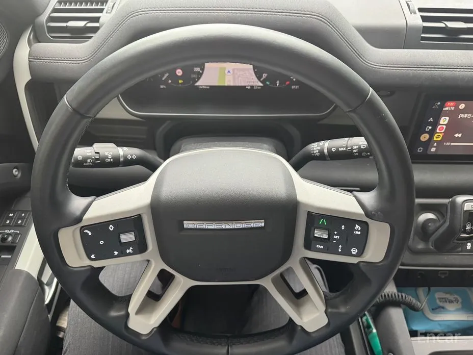 Фото 11 - Land Rover Defender