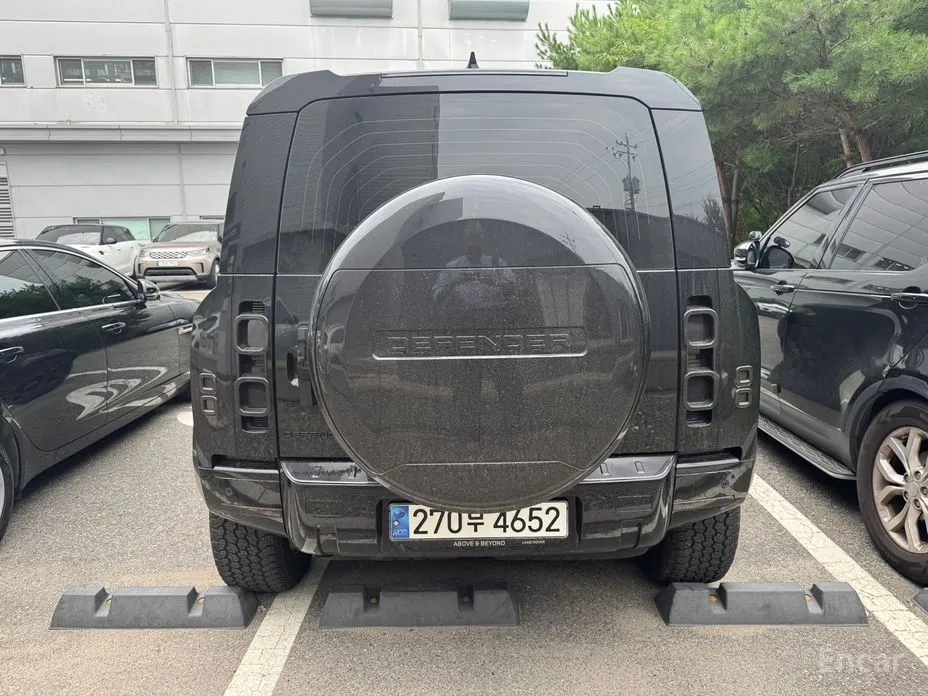 Фото 6 - Land Rover Defender