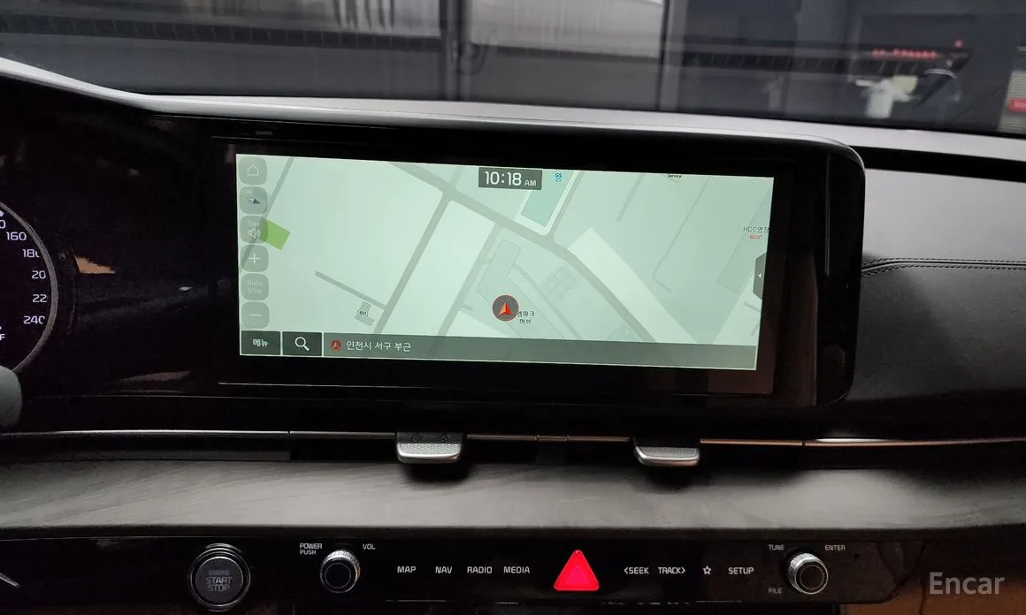 Фото 14 - Kia Carnival