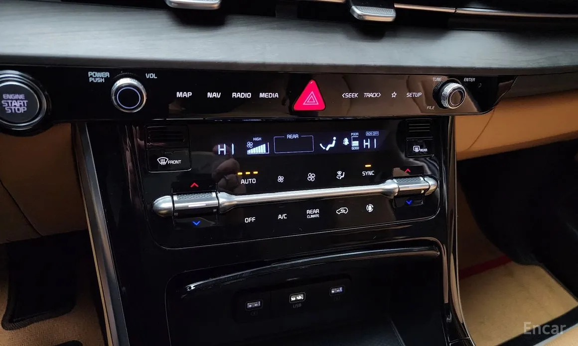 Фото 17 - Kia Carnival