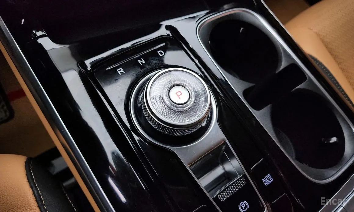 Фото 9 - Kia Carnival