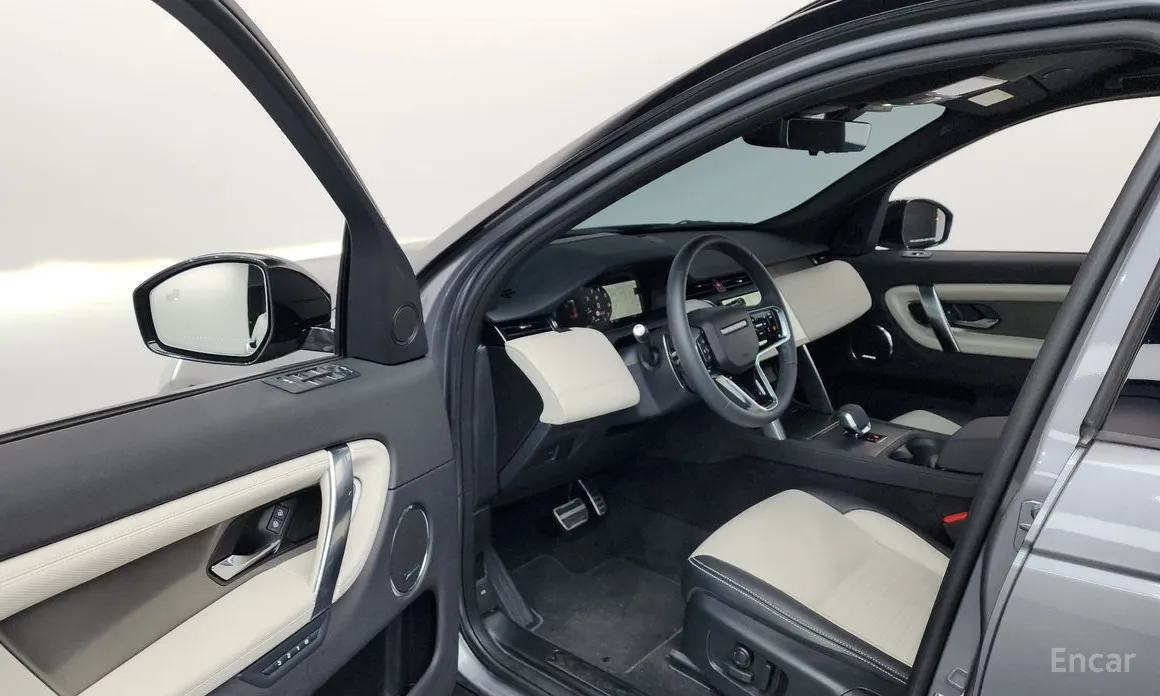 Фото 10 - Land Rover Discovery Sport