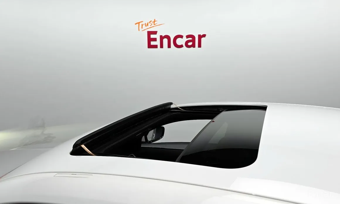 Photo 19 - BMW 3 Series