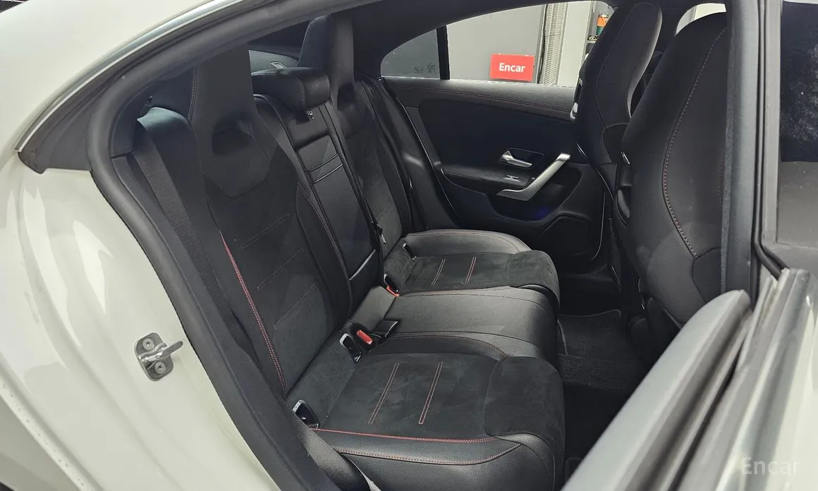 Фото 12 - Mercedes-Benz CLA-Class