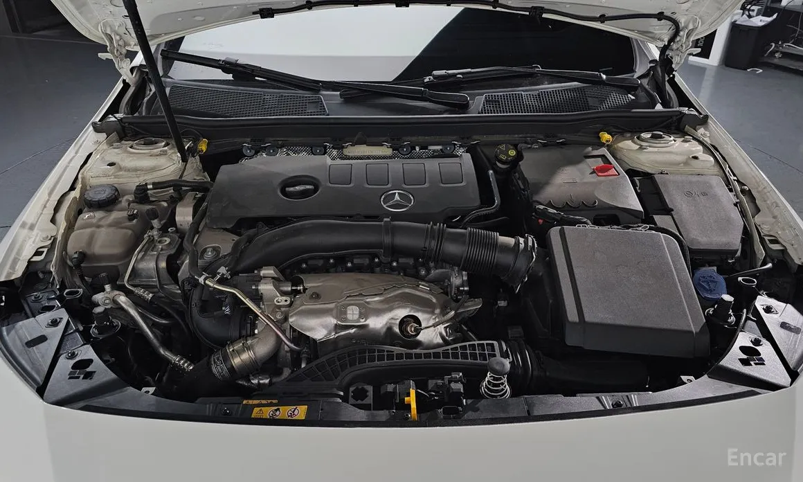 Фото 6 - Mercedes-Benz CLA-Class