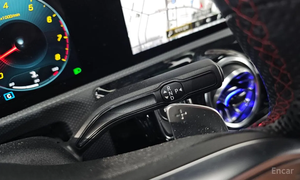 Фото 9 - Mercedes-Benz CLA-Class