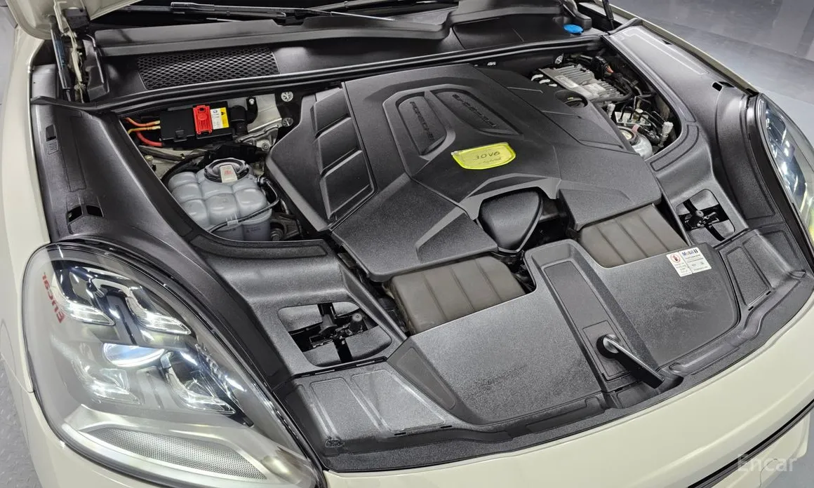 Фото 6 - Porsche Cayenne