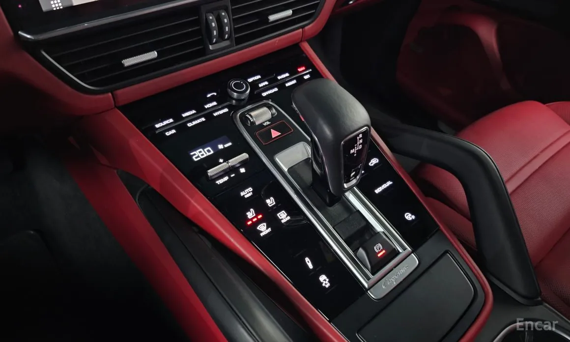 Фото 9 - Porsche Cayenne