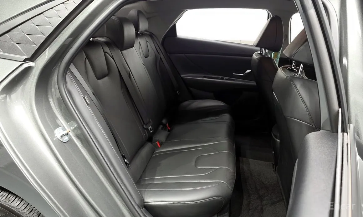 Фото 12 - Hyundai Avante