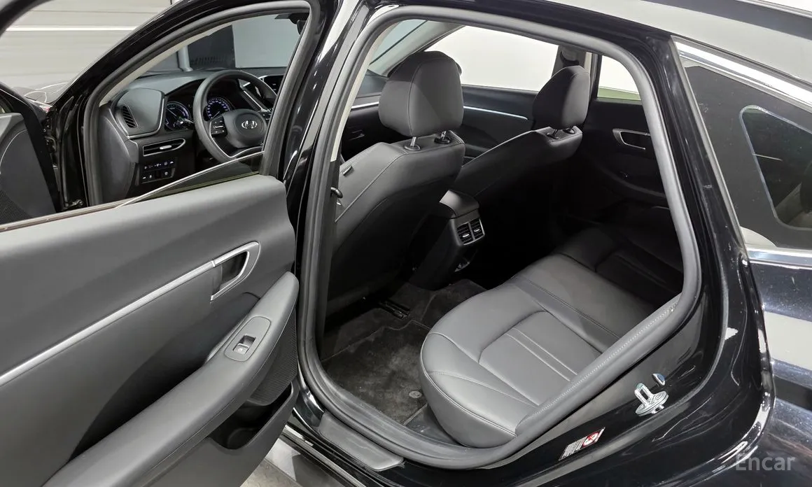 Фото 11 - Hyundai Sonata