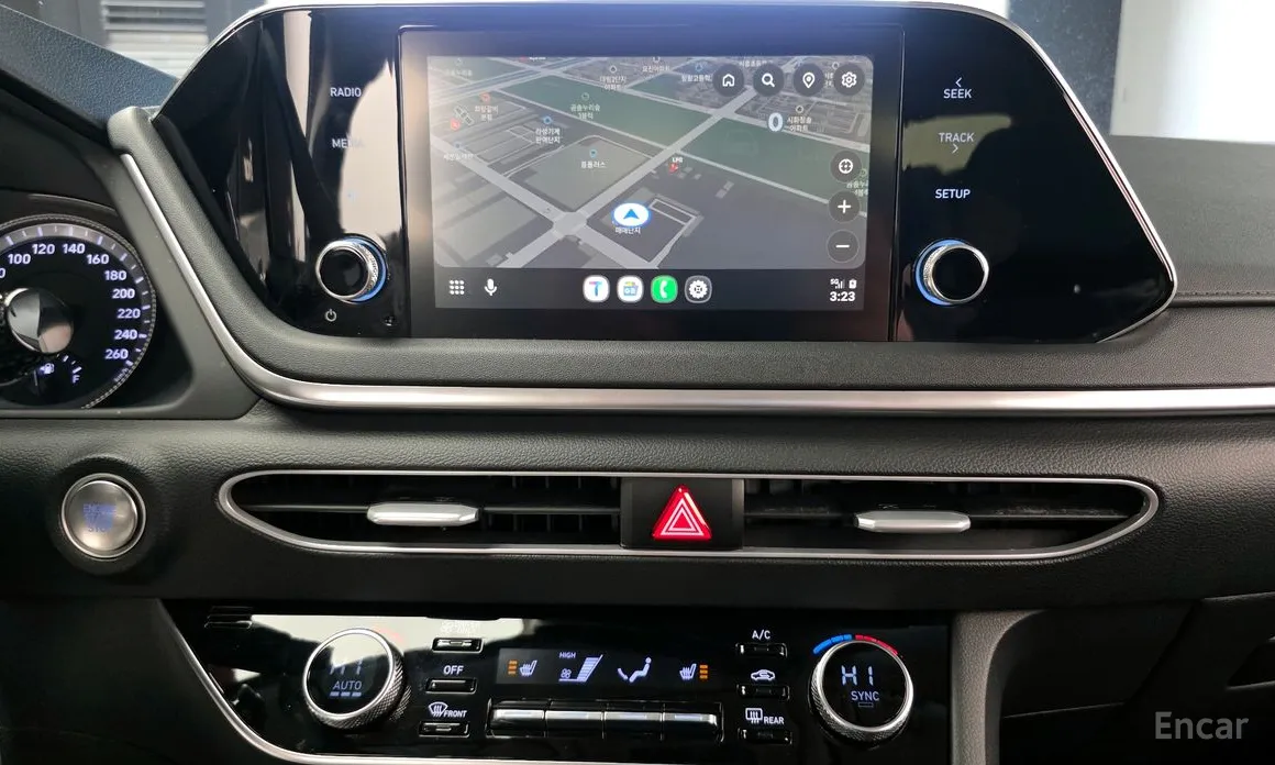 Фото 18 - Hyundai Sonata