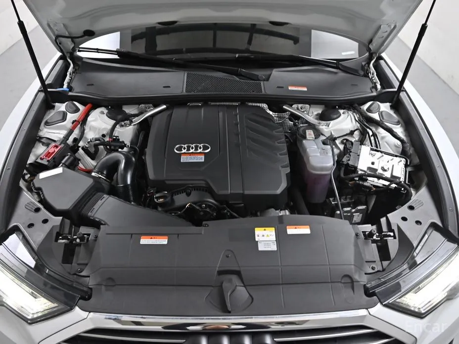 Фото 6 - Audi A6